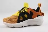 nike huarache type new premium bq5102-101 yellow